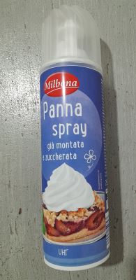 Panna spray montata e zuccherata