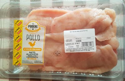 Fettine sottili di petto di pollo