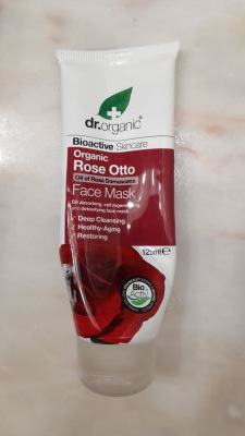 Rose otto. Face mask.