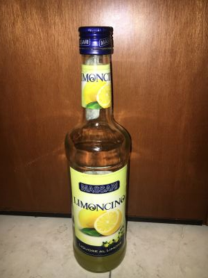 Limoncino (Limoncello)