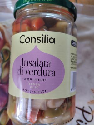 Insalata di verdure per riso