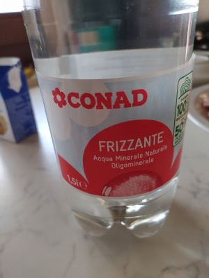 Acqua frizzante