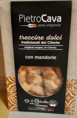 Treccine dolci alle mandorle