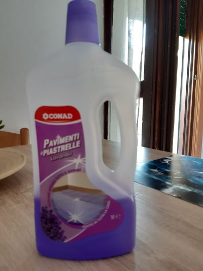 Pavimenti e Piastrelle "Lavanda"