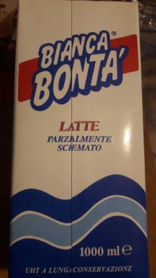 Latte parzialmente scremato