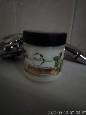 maschera capelli aloe e avocado