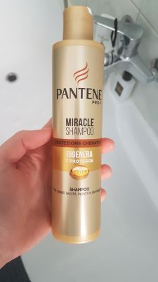 Miracle Shampoo Rigenera e protegge