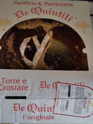 Panificio e pasticceria/ Crostata alle visciole