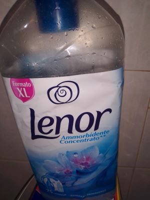 Lenor ammorbidente XL
