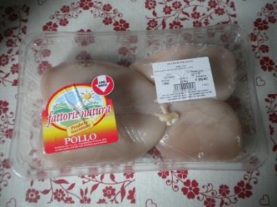 Petto di pollo intero