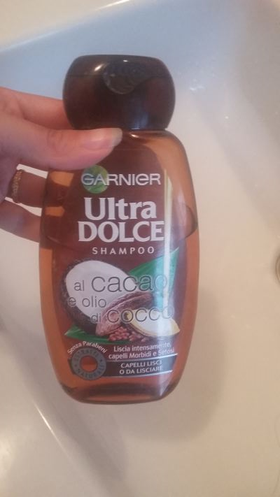 Shampoo Lisciante Ultra dolce olio di cocco e burro di cacao