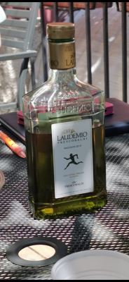 Olio extravergine di oliva Laudemio