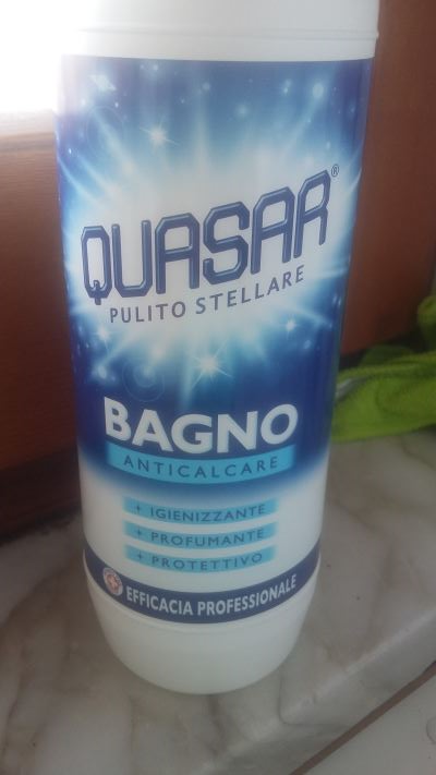 Recensioni clienti: Quasar Detergente Bagno, Anticalcare, 650ml