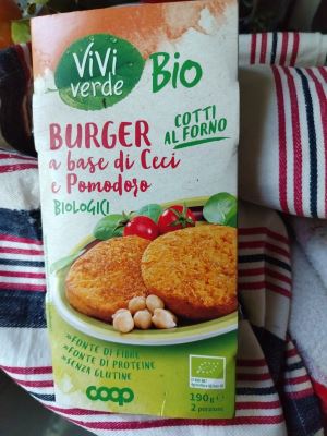 Burger a base di ceci e pomodoro 