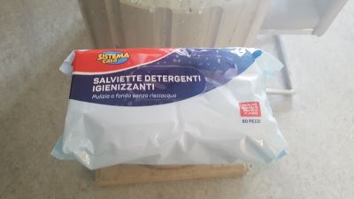 Salviettine detergenti igienizzanti