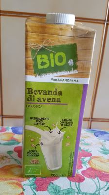 Bevanda di avena. Biologica 