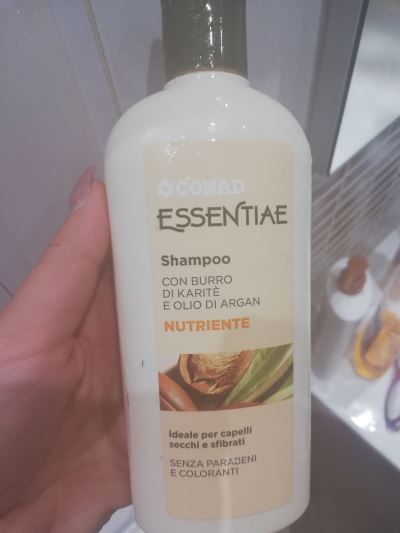Essentiae shampoo nutriente