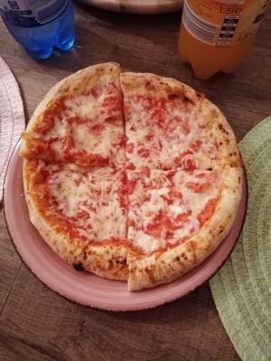 Pizza Margherita 