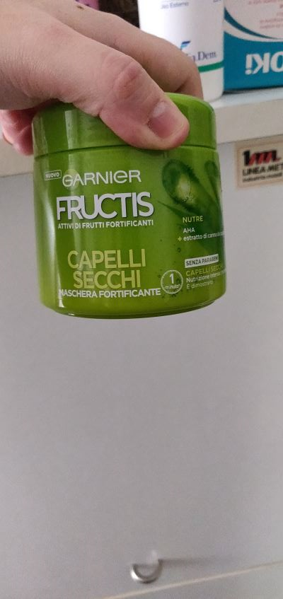 Garnier Fructis maschera capelli secchi