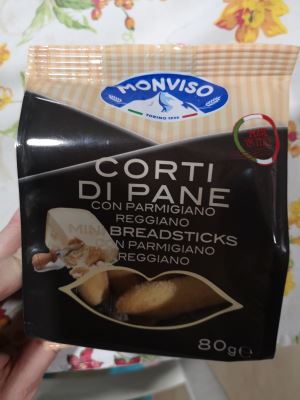 Corti di pane con parmigiano 