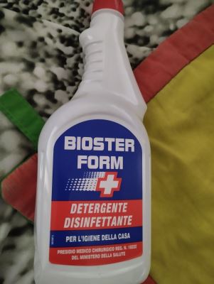 Detergente disinfettante 