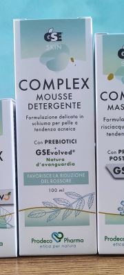 Mousse detergente complex