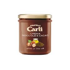 Crema di nocciole e cacao