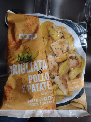 Grigliata di pollo e patate 