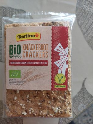 Crackers con fiocchi di avena e semi di chia