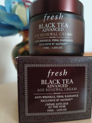 Age Renewal Cream Black Tea Advanced 