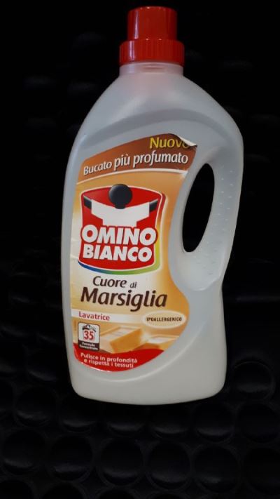 Omino Bianco Detersivo Cuore di Marsiglia 1L