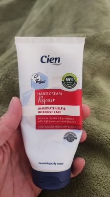 Hand cream repair 