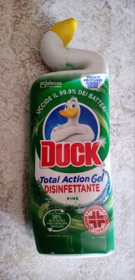 Duck total action gel disinfettante Pine