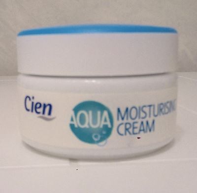 Aqua Moisturising Cream