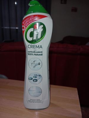 Crema pulente