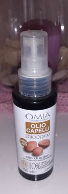 Olio per capelli