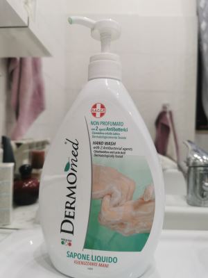 Dermomed sapone liquido Igienizzante mani