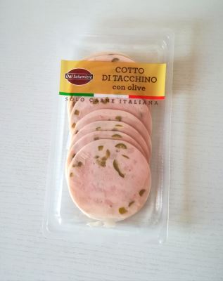 Cotto di tacchino con olive