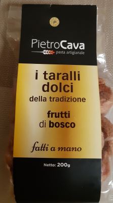 Taralli dolci ai frutti di bosco