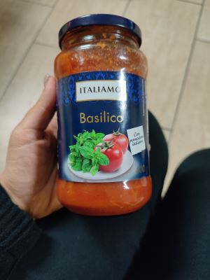 Sugo basilico