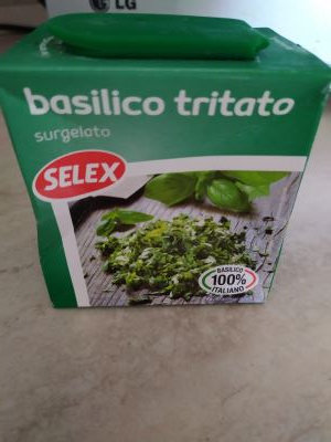 Basilico tritato