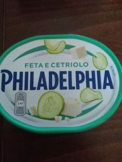 Philadelphia feta e cetriolo