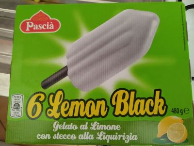 6 lemon black ghiaccioli al gusto di limone con stecco di liquirizia 