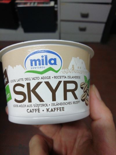 SKYR  AL CAFFÈ 