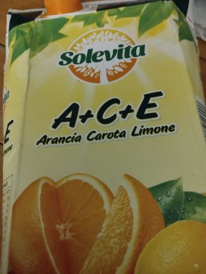 A+ C+E Spremuta di arancia, carota e limone