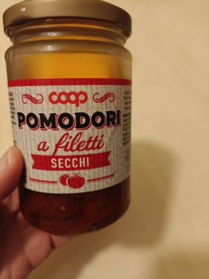 Pomodori secchi a filetti