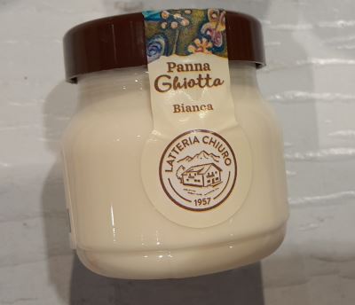 Panna ghiotta bianca