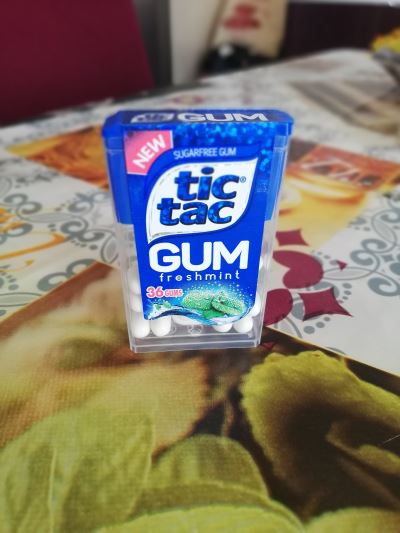 Tic tac gum