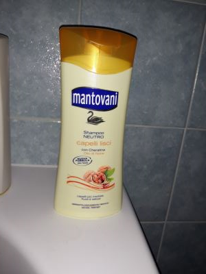 Shampoo neutro capelli lisci 