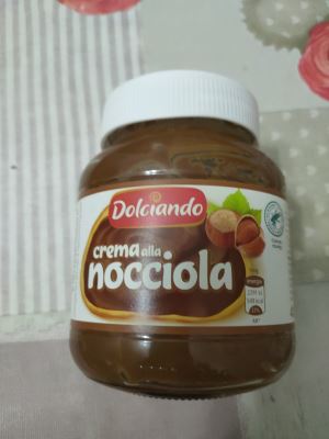 Crema alla nocciola 